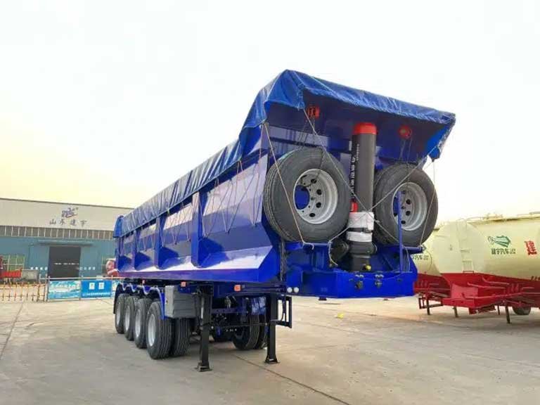 Remorque à benne basculante 4