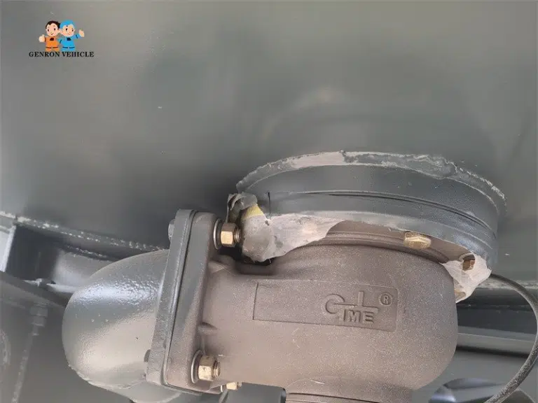 Remorque-citerne à carburant
