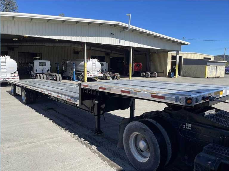 Qu'est-ce qu'une remorque à étage ?