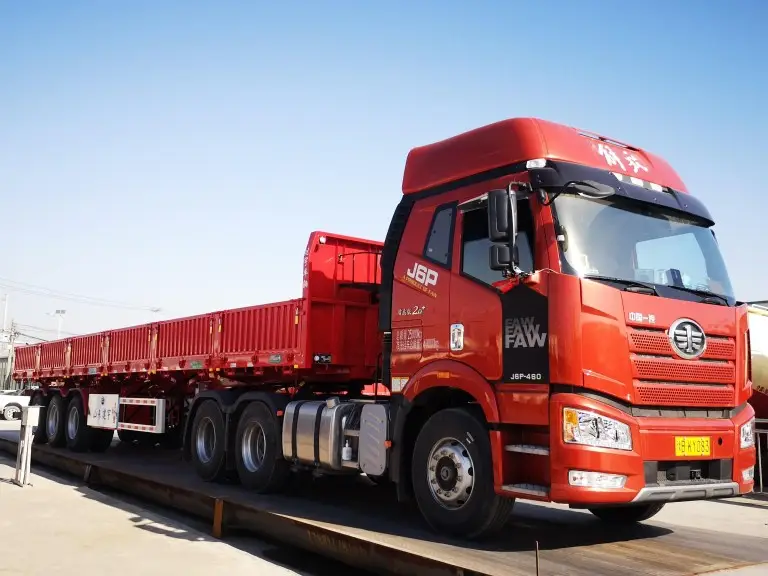 Types de remorques à bascule latérale