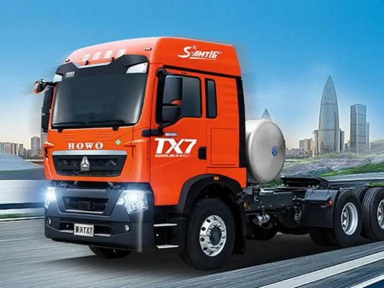 Caminhões HOWO TX7 